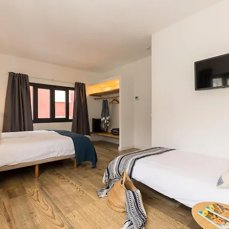 Pardela Menorca Hotel Es Castell (Menorca)